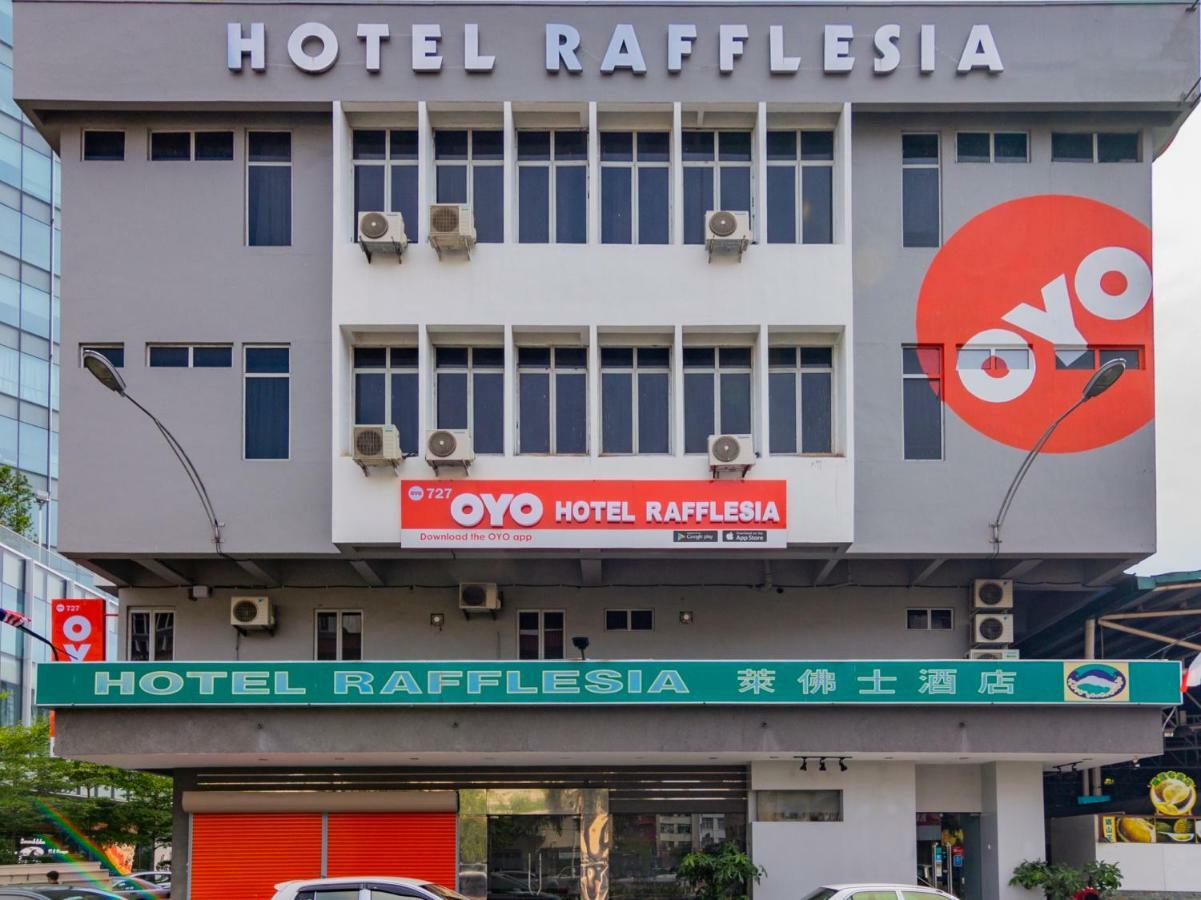 Oyo 727 Hotel Rafflesia Kota Kinabalu Bagian luar foto