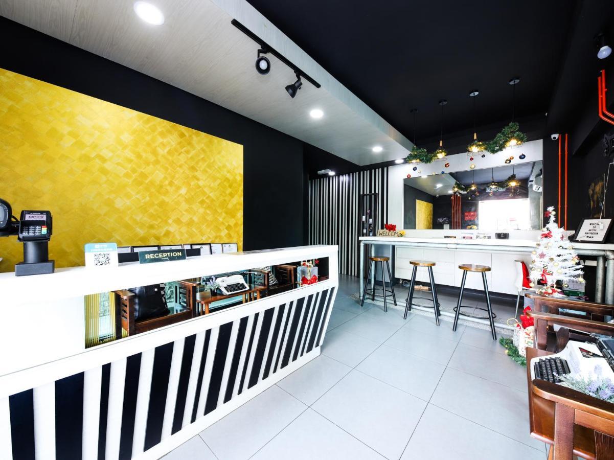 Oyo 727 Hotel Rafflesia Kota Kinabalu Bagian luar foto